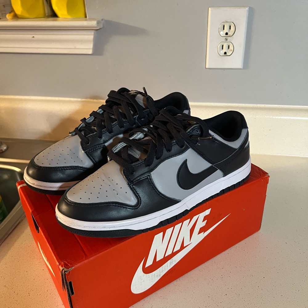 georgetown low dunks